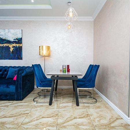 Luxury For Business & Pleasure Royal 3 Apartment Kyiv Exterior photo