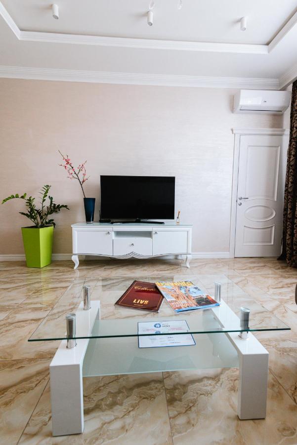 Luxury For Business & Pleasure Royal 3 Apartment Kyiv Exterior photo