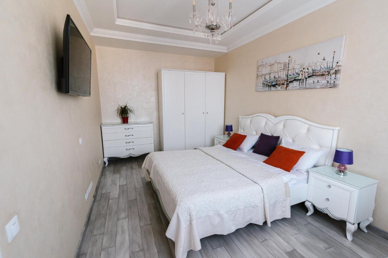 Luxury For Business & Pleasure Royal 3 Apartment Kyiv Exterior photo
