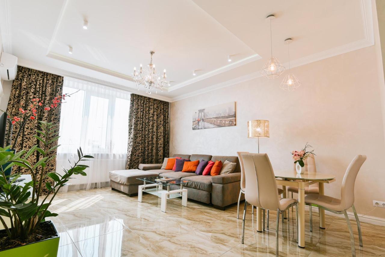 Luxury For Business & Pleasure Royal 3 Apartment Kyiv Exterior photo